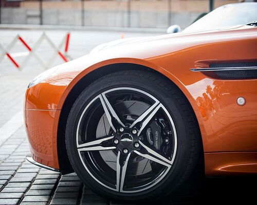 aston-martin-automobile-automotive-car