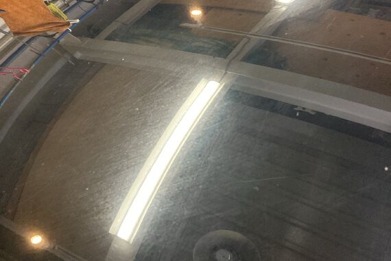 ボンネット　研磨前