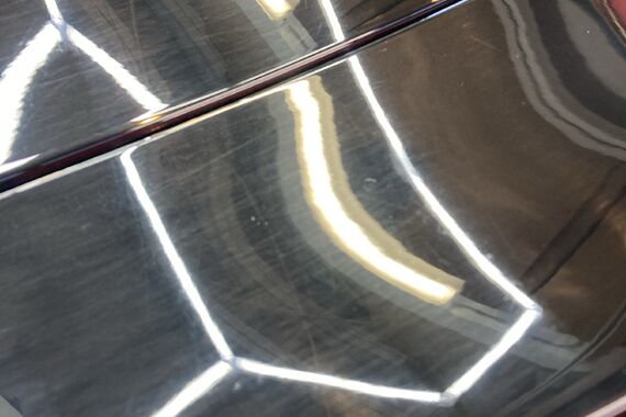 トランク洗車傷