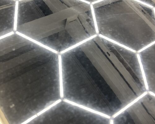 ボンネットのしみ