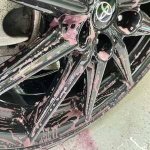 アルミホイール　ブレーキダスト付着