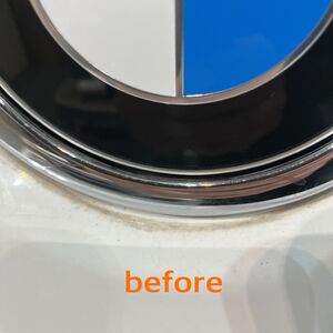 mechanic-engine-bonnet-hood